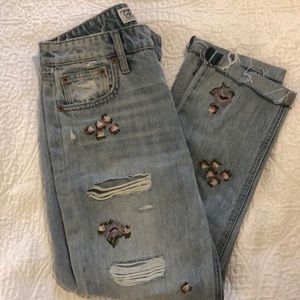 Lucky Brand Light Jean with Front Rips and Flowers